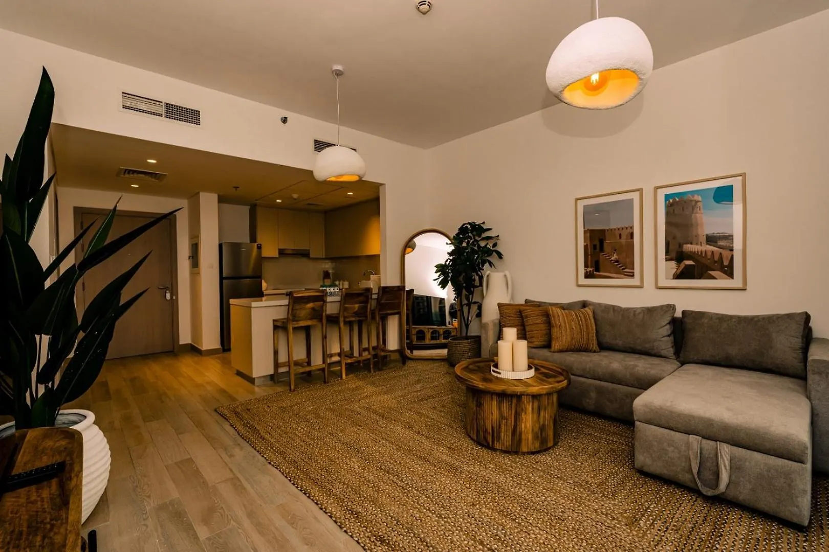 Elegant 2-Bedroom Home With Sofa Bed Abu Dhabi Apartment