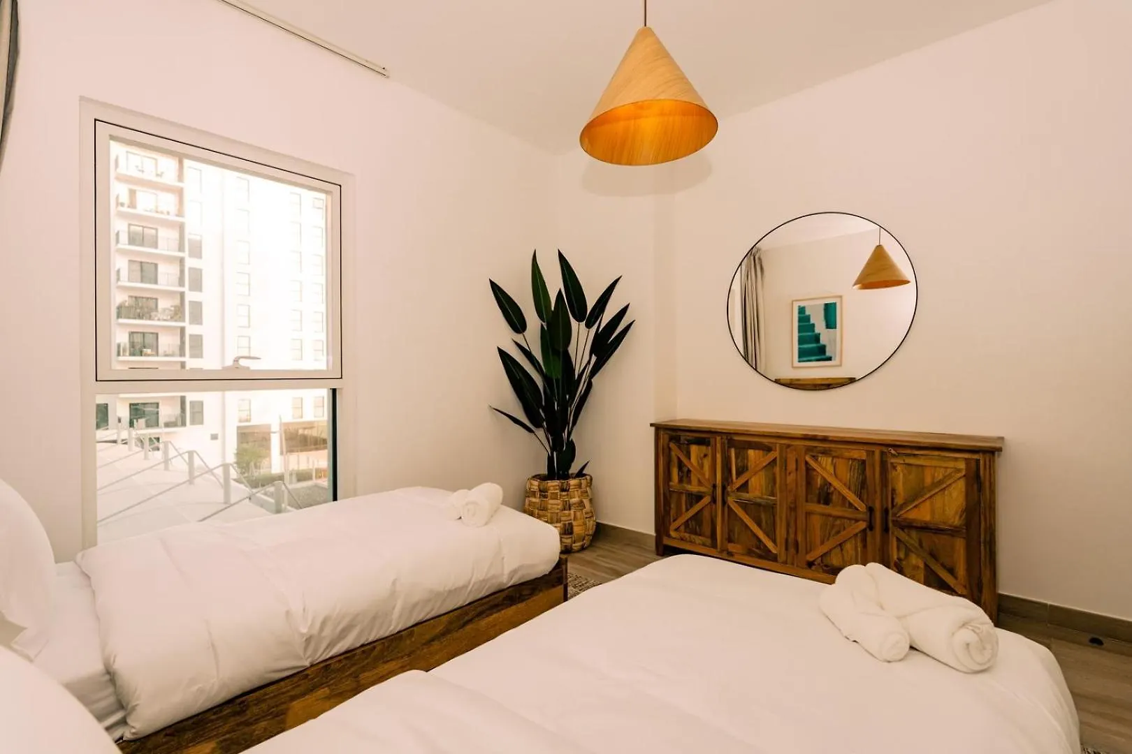 Elegant 2-Bedroom Home With Sofa Bed Abu Dhabi United Arab Emirates