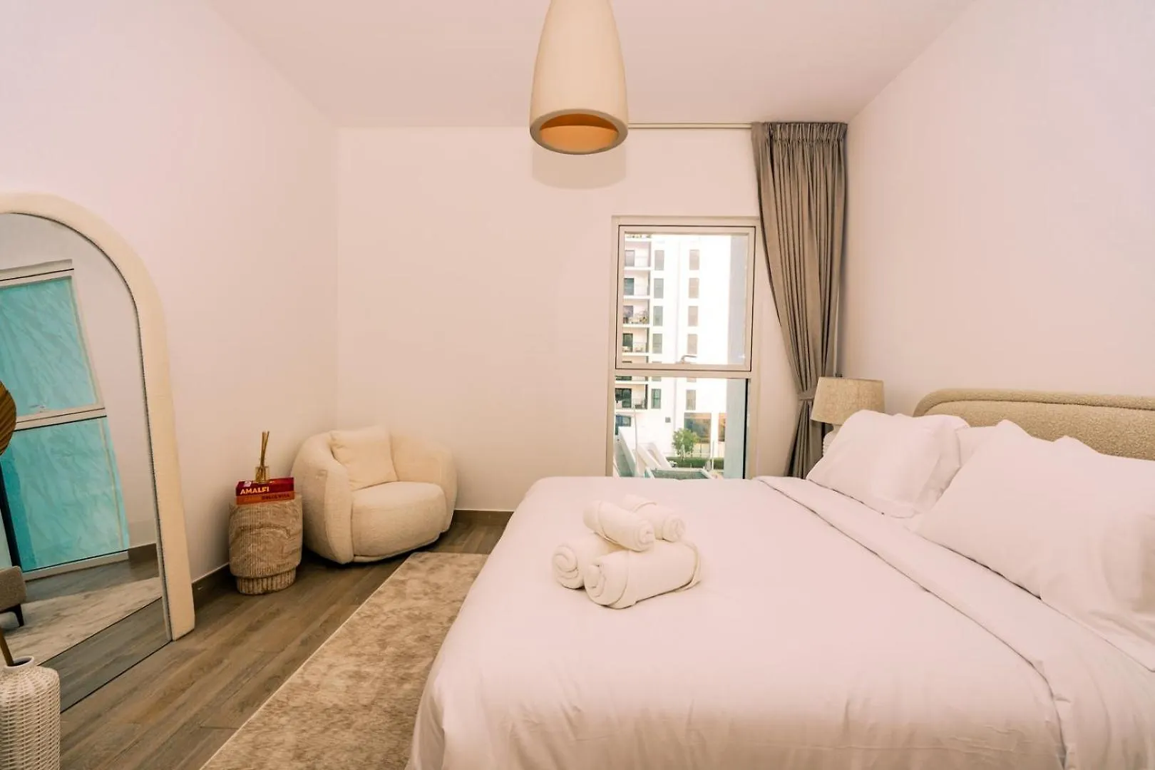 Elegant 2-Bedroom Home With Sofa Bed Abu Dhabi 0*,  United Arab Emirates
